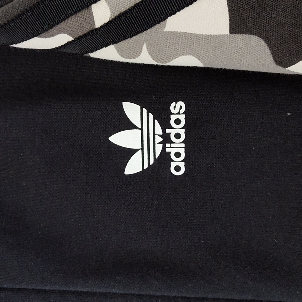 Adidas Medium Size Black And Grey Camouflage Track Jacket Full Zip DN8036 - Picture 2 of 6